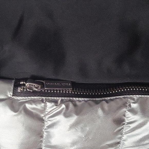 1667- MICHAEL Michael Kors Metallic Silver Color Women's Jacket Size M NWT - Picture 11 of 12